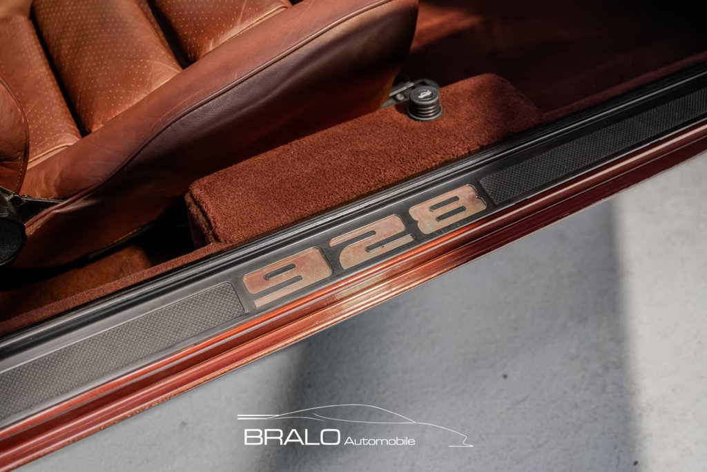 Porsche 928 S