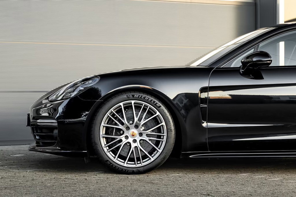 Porsche Panamera Turbo S