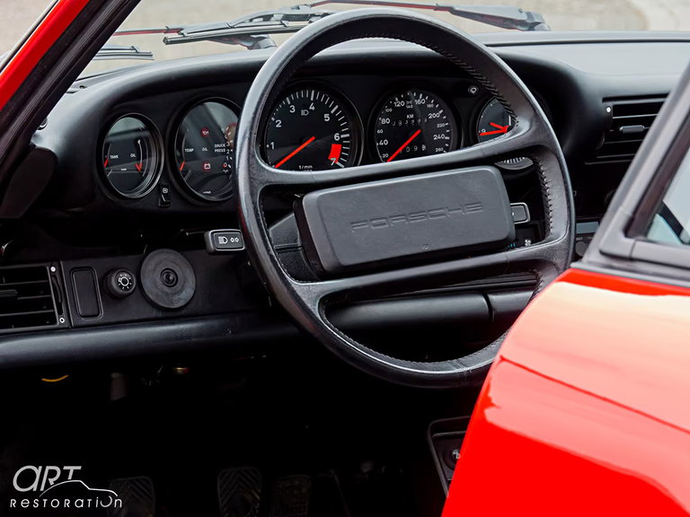 Porsche 911 Carrera 3.2