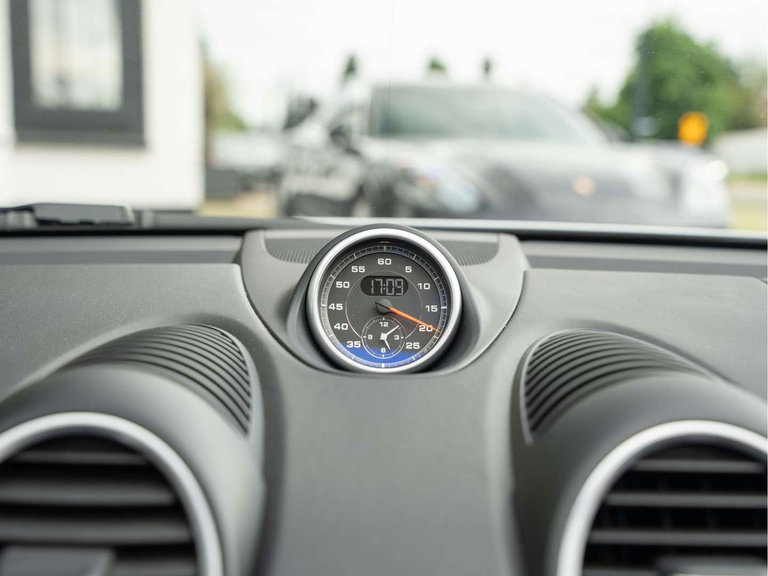 Porsche 718 Boxster