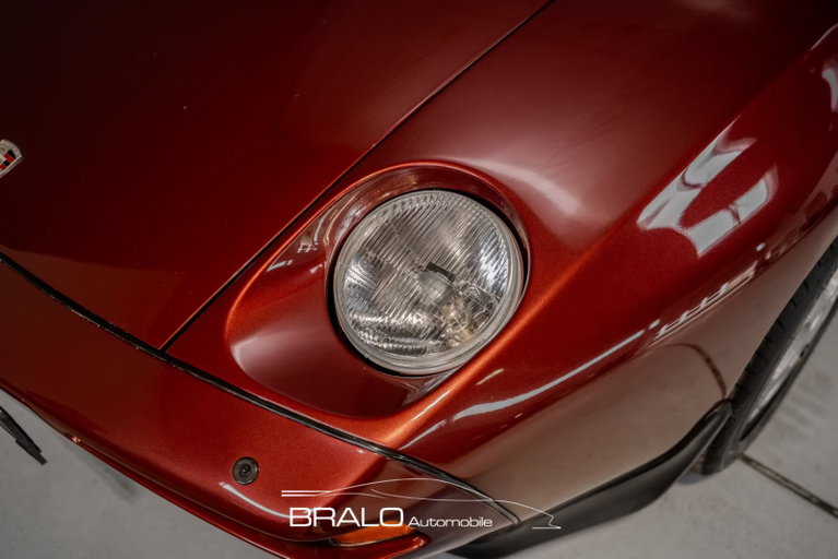 Porsche 928 S