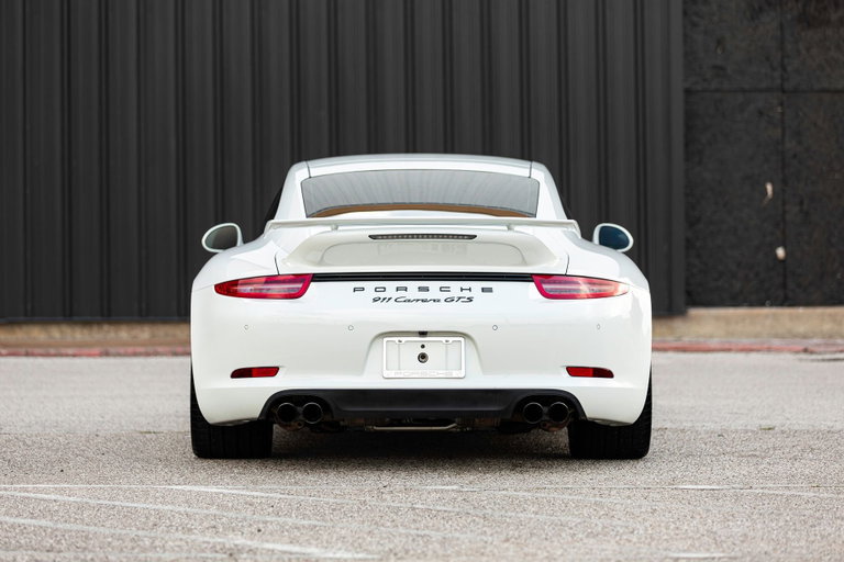 Porsche 991 Carrera GTS