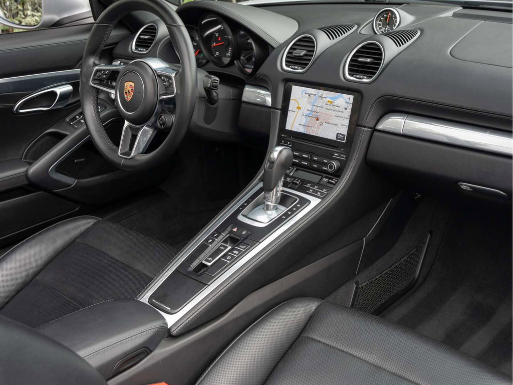 Porsche 718 Boxster