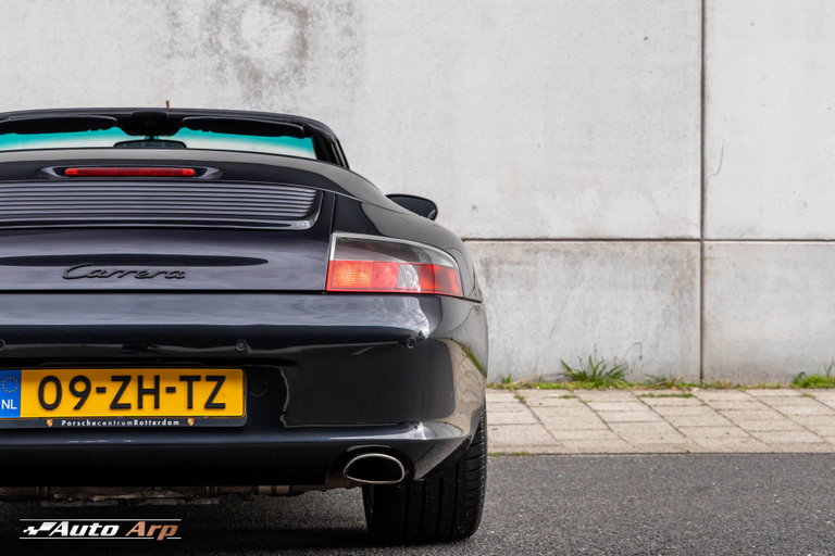 Porsche 996.2 Carrera
