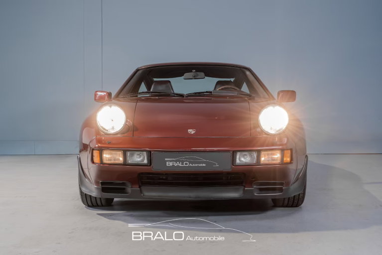 Porsche 928 S