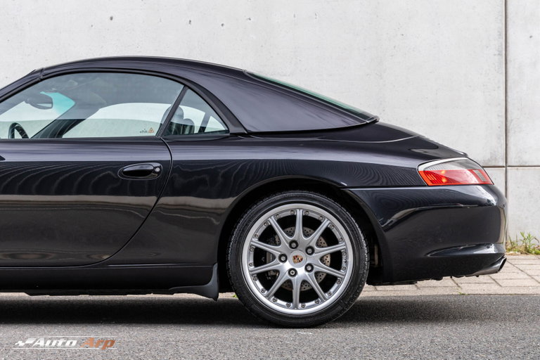 Porsche 996.2 Carrera