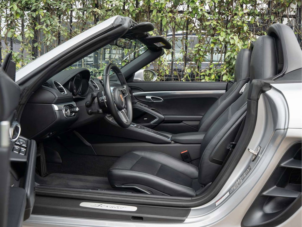 Porsche 718 Boxster