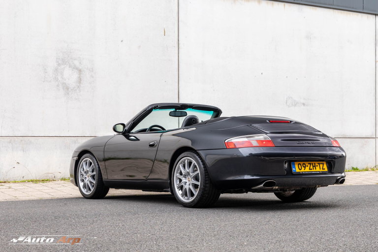 Porsche 996.2 Carrera