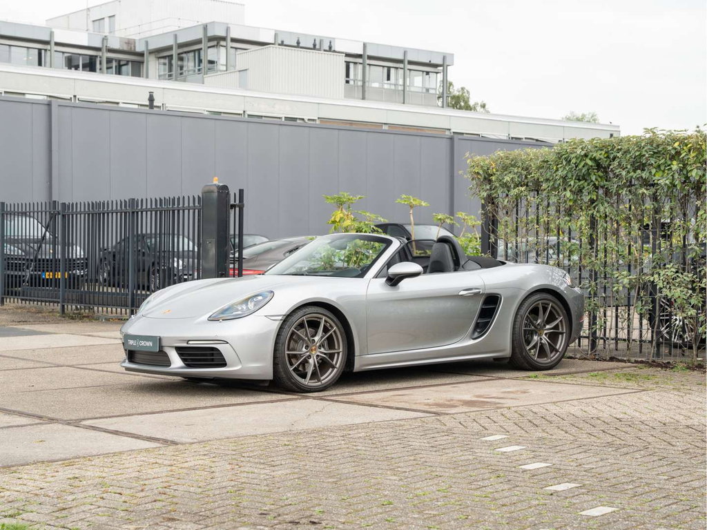 Porsche 718 Boxster