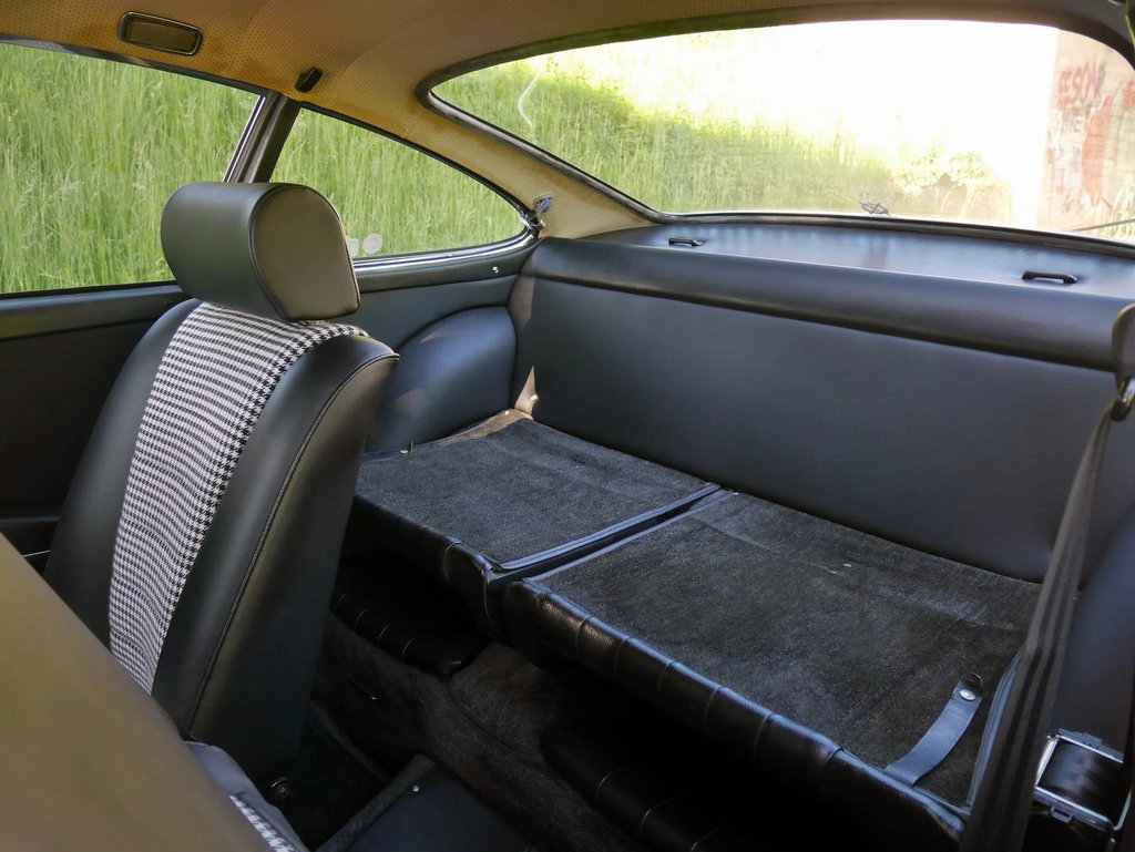 Porsche 911 S (F-Modell)