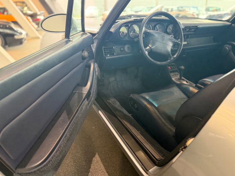 Porsche 993 Carrera