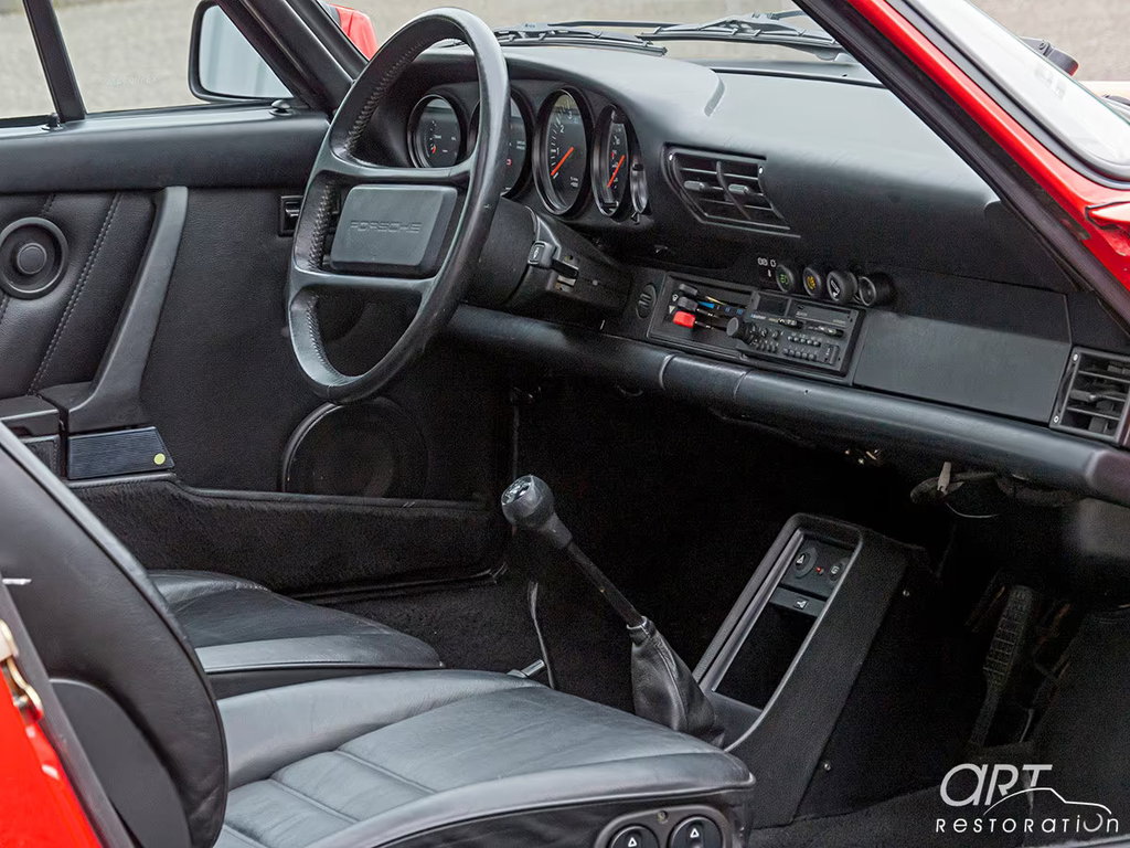 Porsche 911 Carrera 3.2