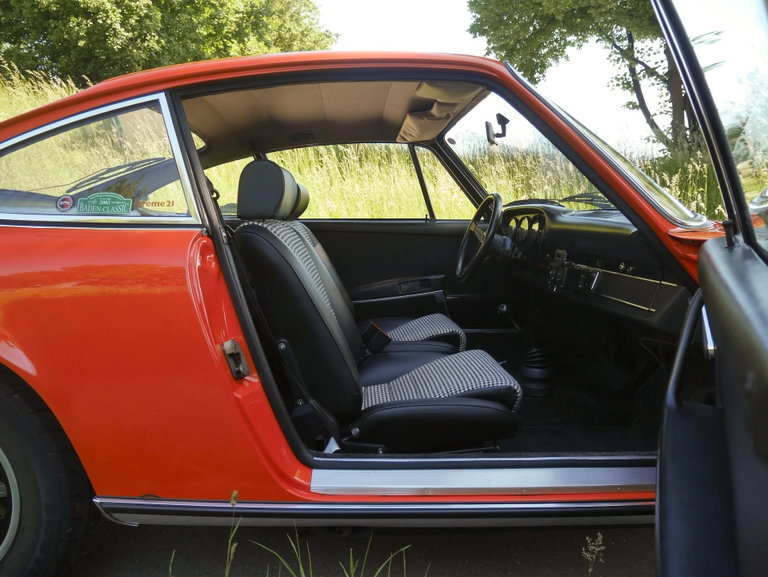 Porsche 911 S (F-Modell)