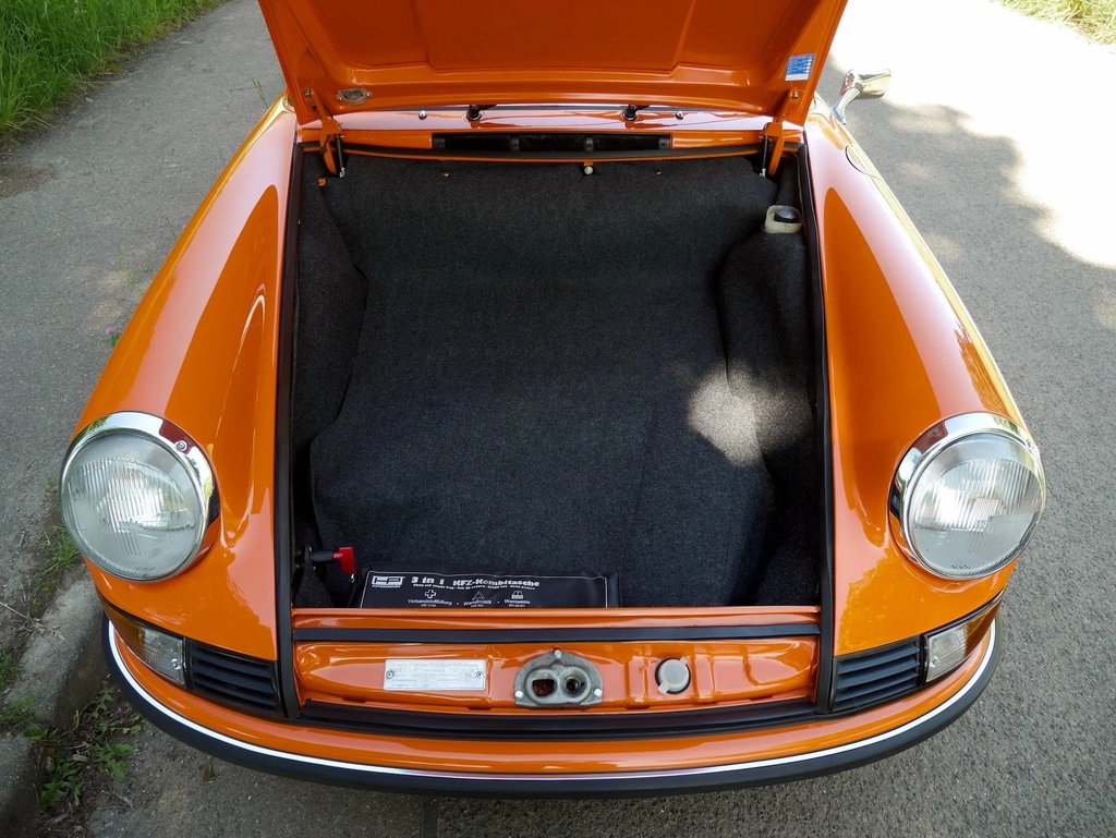 Porsche 911 S (F-Modell)