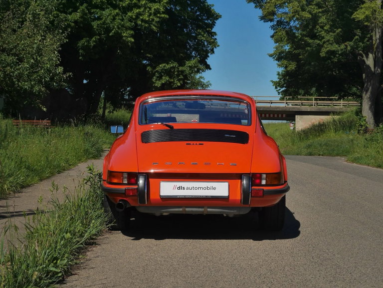 Porsche 911 S (F-Modell)