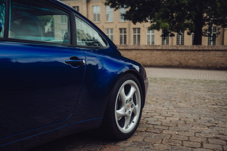 Porsche 993 Carrera