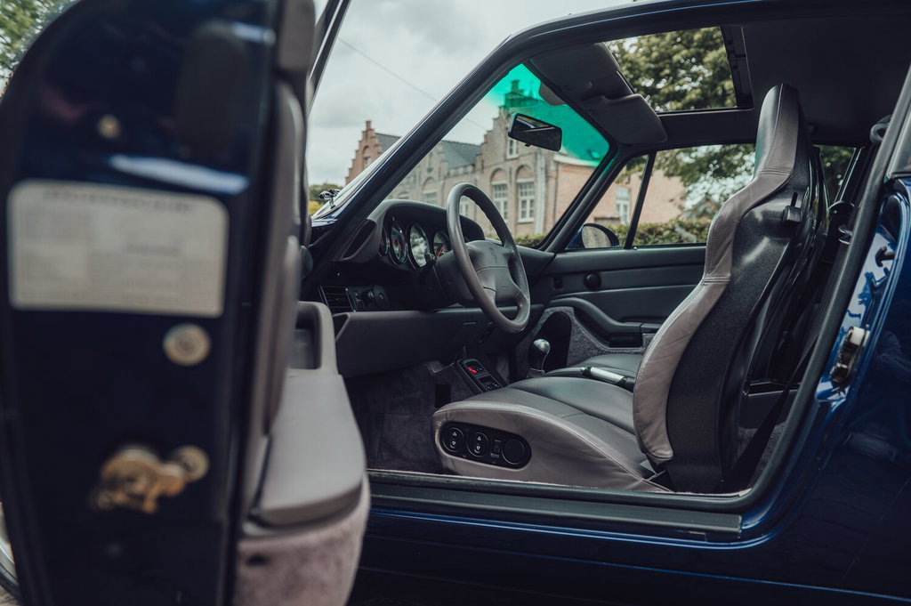 Porsche 993 Carrera