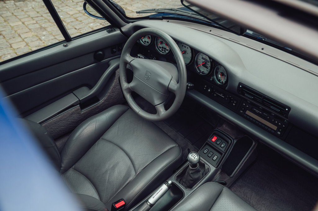 Porsche 993 Carrera