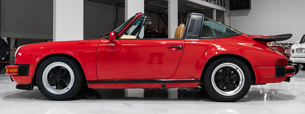 Porsche 911 Carrera 3.2 (US)