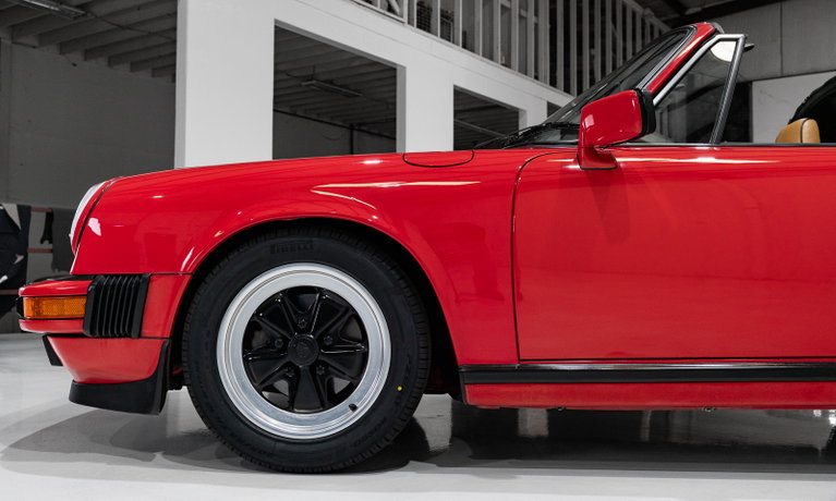 Porsche 911 Carrera 3.2 (US)