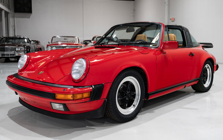 Porsche 911 Carrera 3.2 (US)