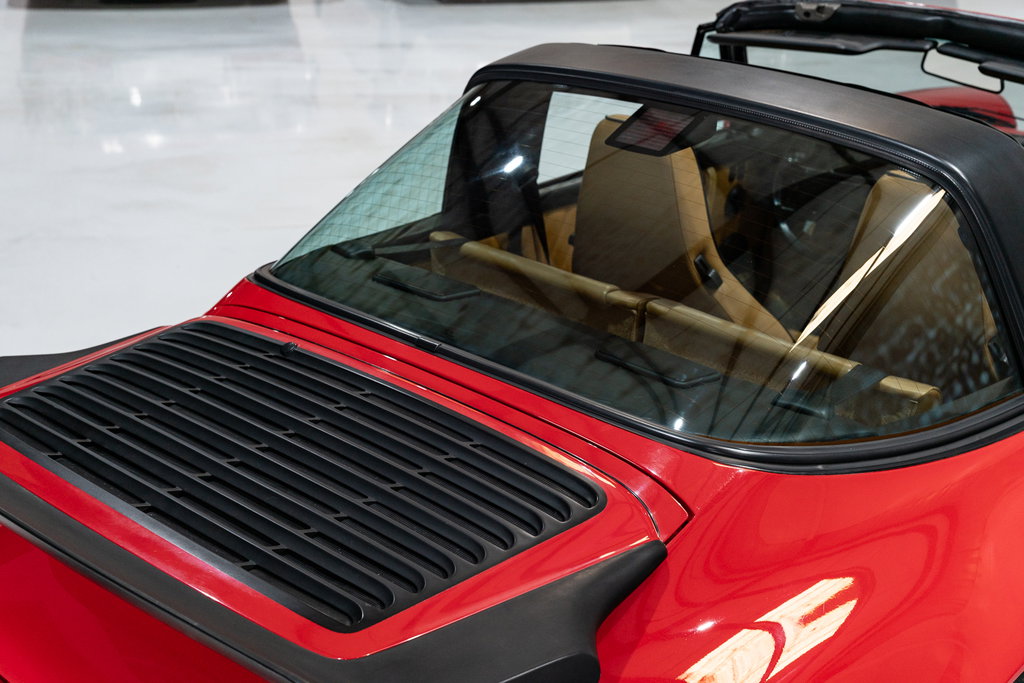 Porsche 911 Carrera 3.2 (US)