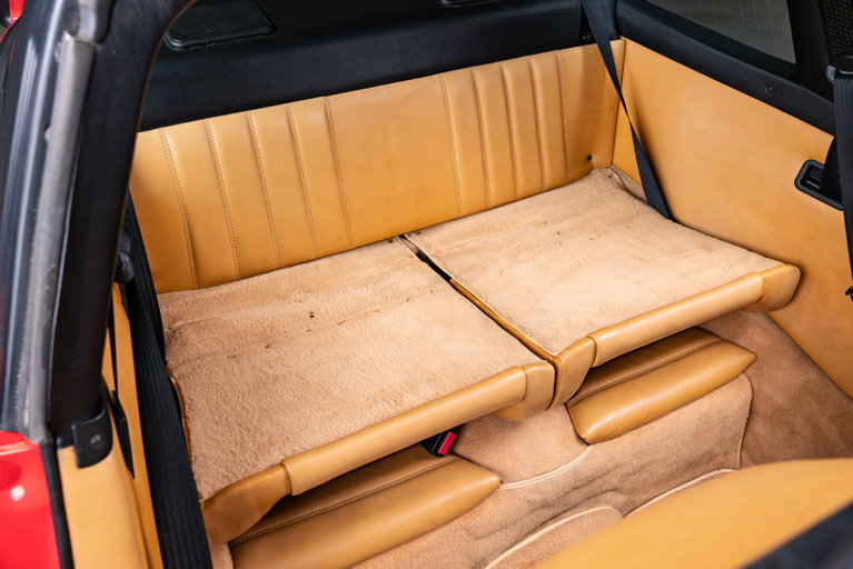 Porsche 911 Carrera 3.2 (US)