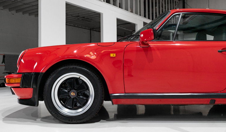 Porsche 911 Turbo 3.3
