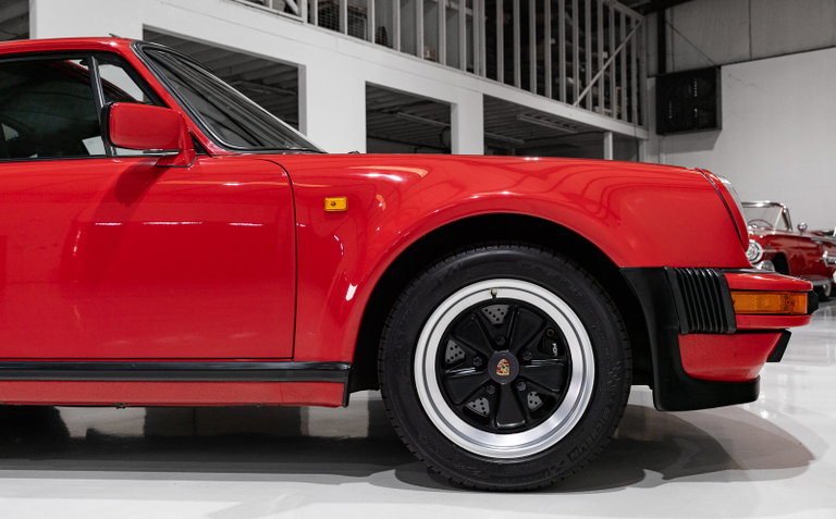 Porsche 911 Turbo 3.3
