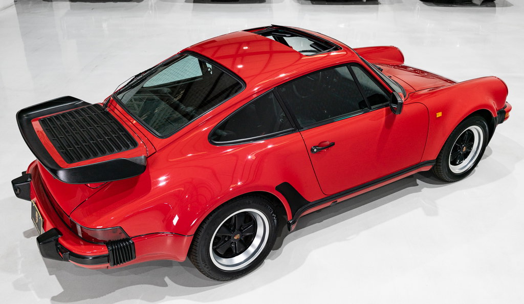 Porsche 911 Turbo 3.3