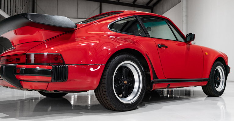 Porsche 911 Turbo 3.3