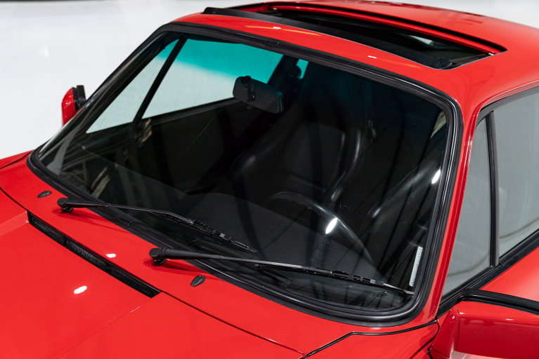Porsche 911 Turbo 3.3