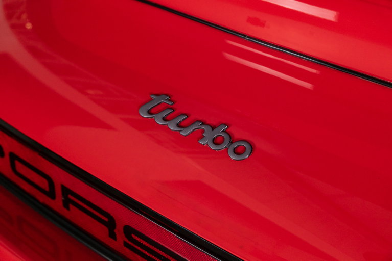 Porsche 911 Turbo 3.3