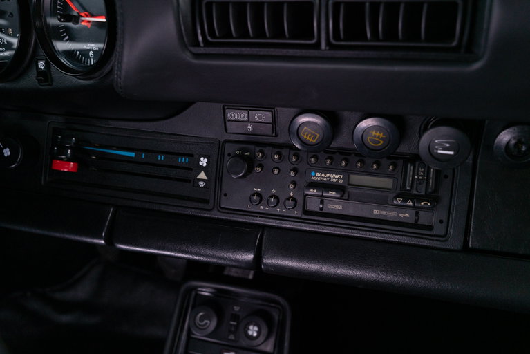 Porsche 911 Turbo 3.3