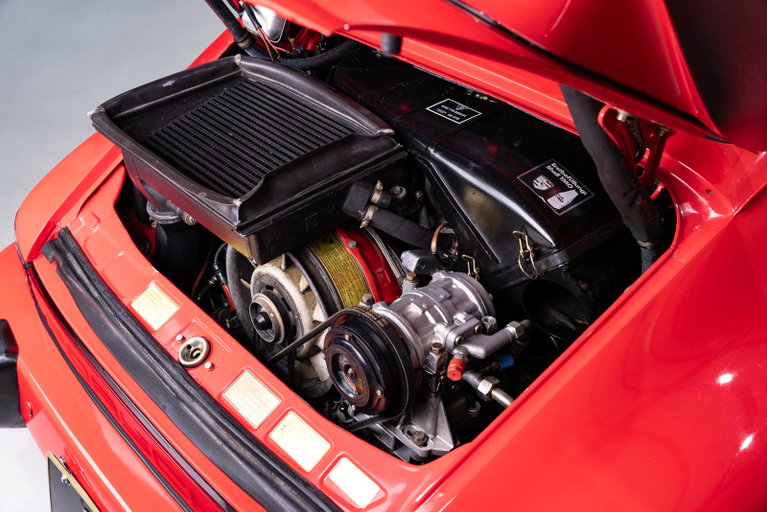 Porsche 911 Turbo 3.3