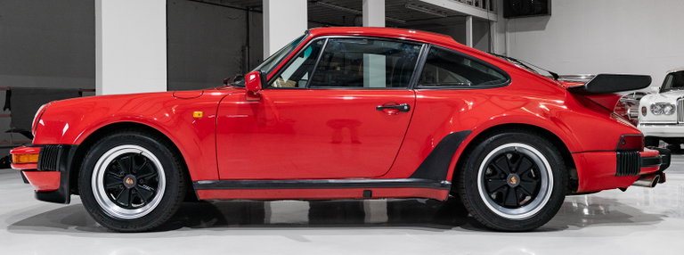 Porsche 911 Turbo 3.3