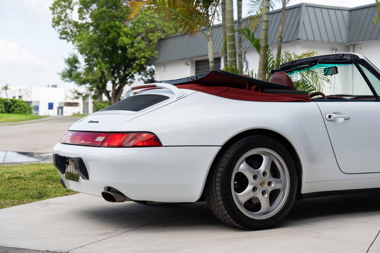 Porsche 993 Carrera