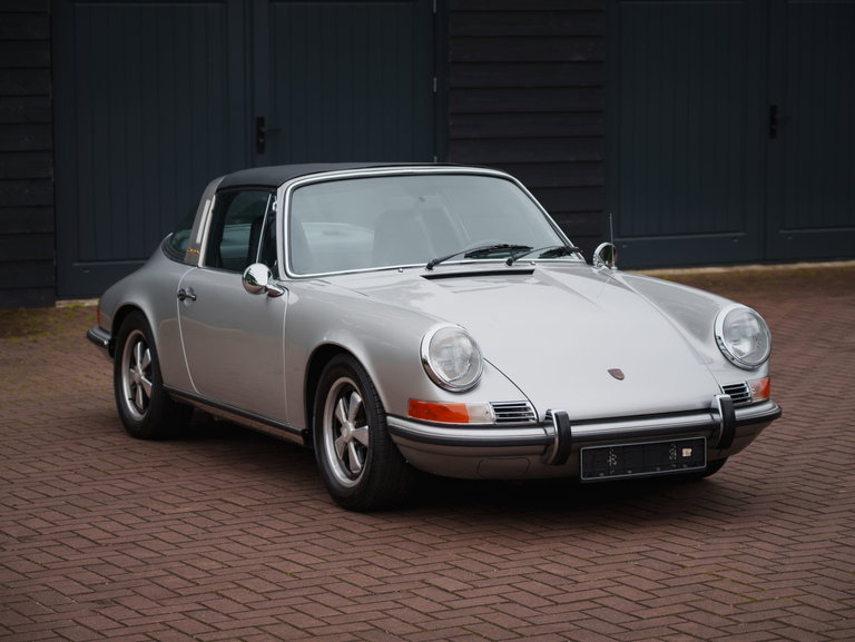 Porsche 911 T