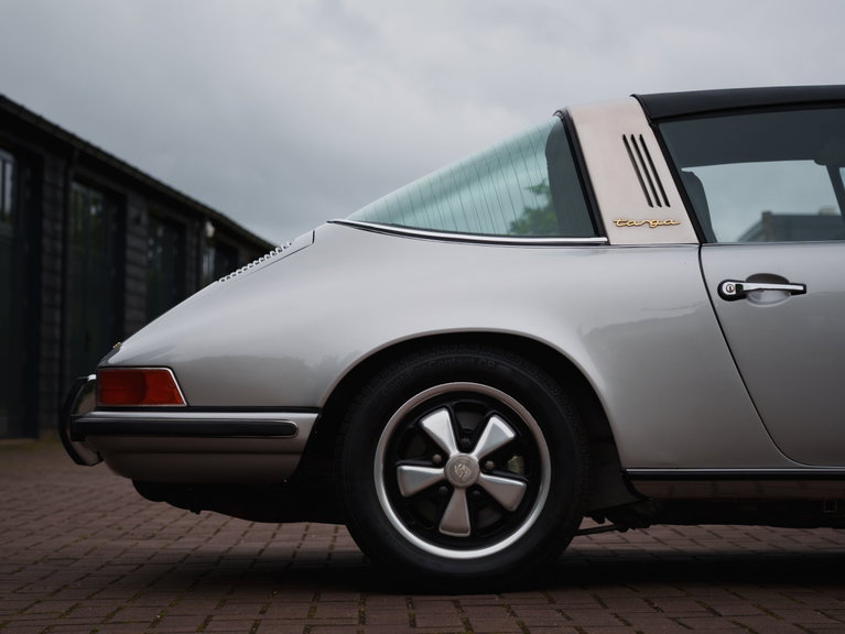 Porsche 911 T