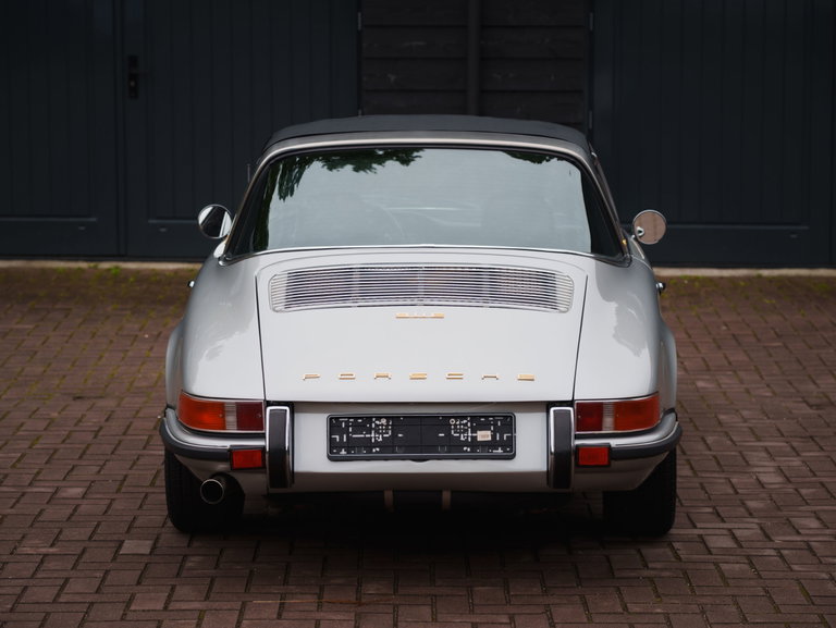 Porsche 911 T