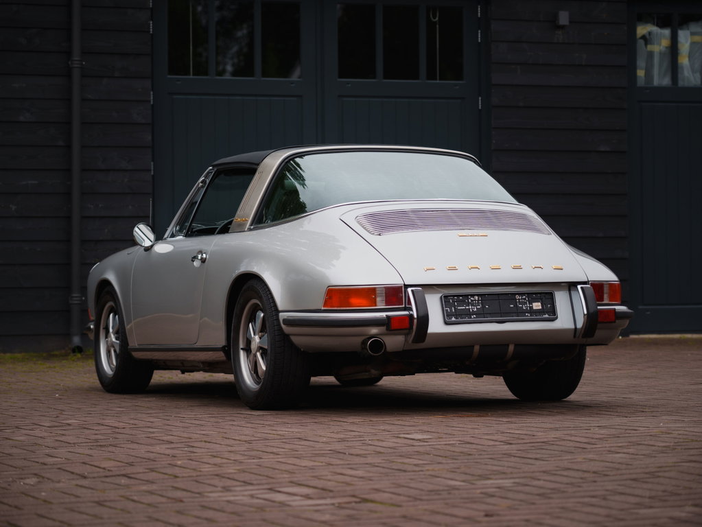Porsche 911 T
