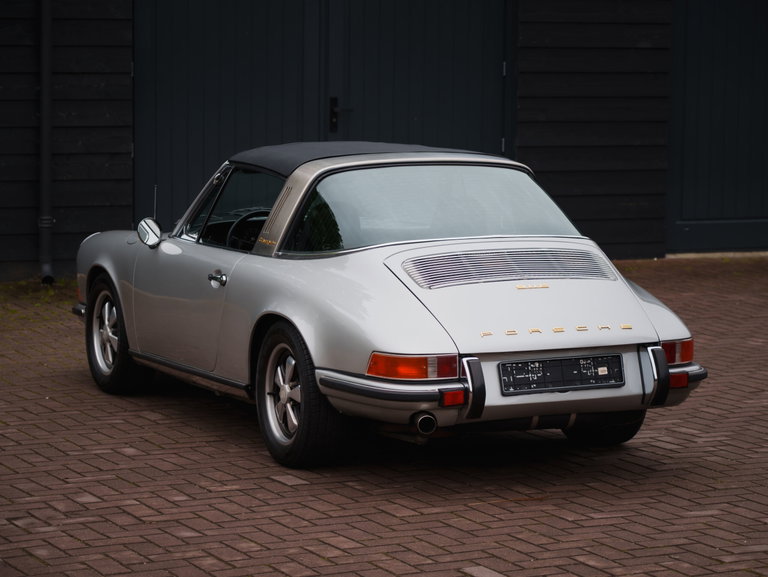 Porsche 911 T