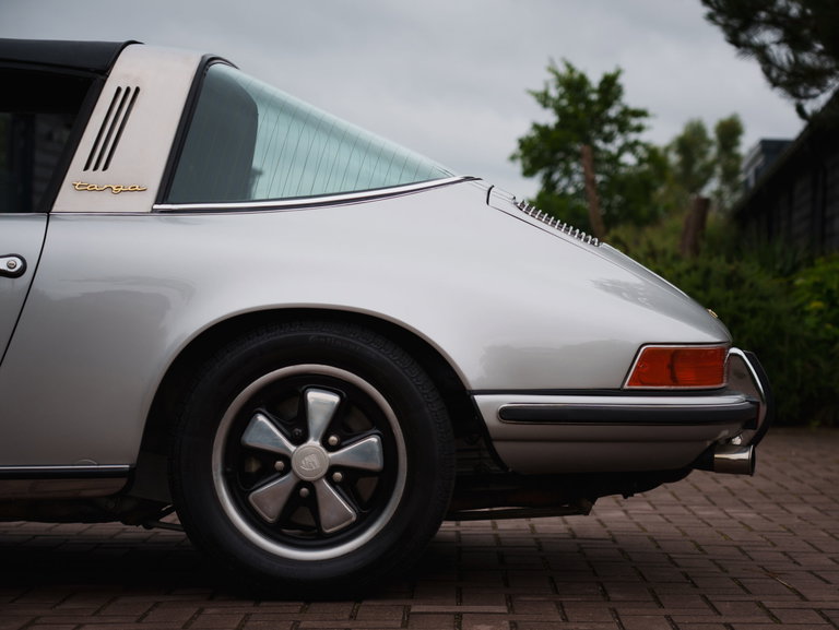 Porsche 911 T