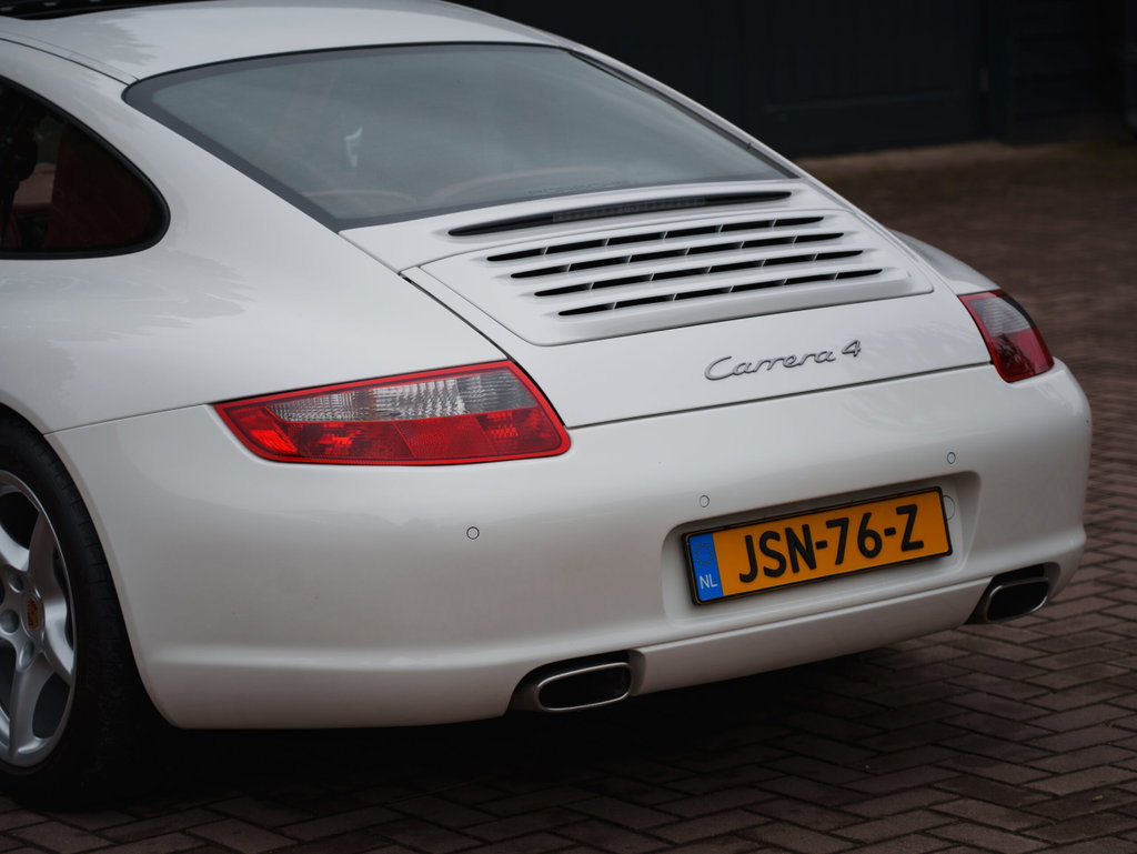 Porsche 997 Carrera 4