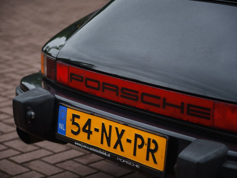 Porsche 911 SC