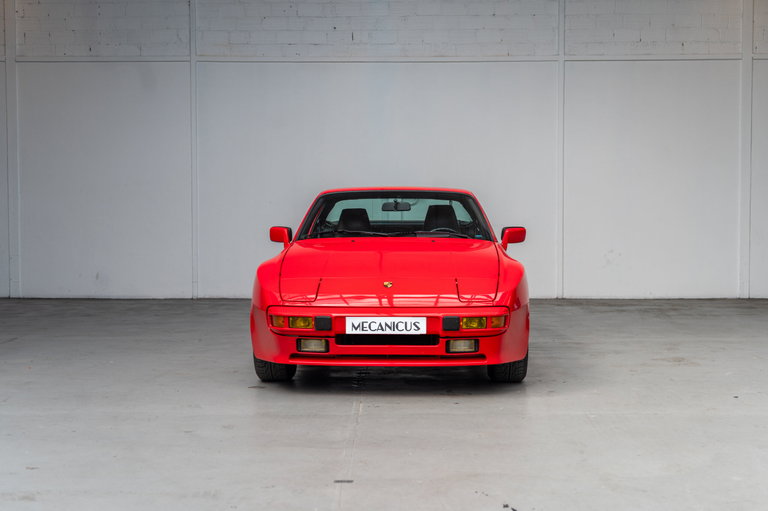 Porsche 944 Coupé