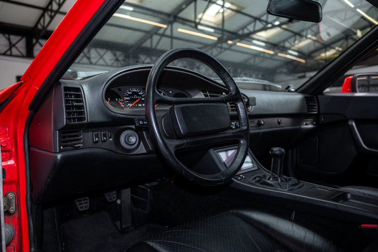 Porsche 944 Coupé