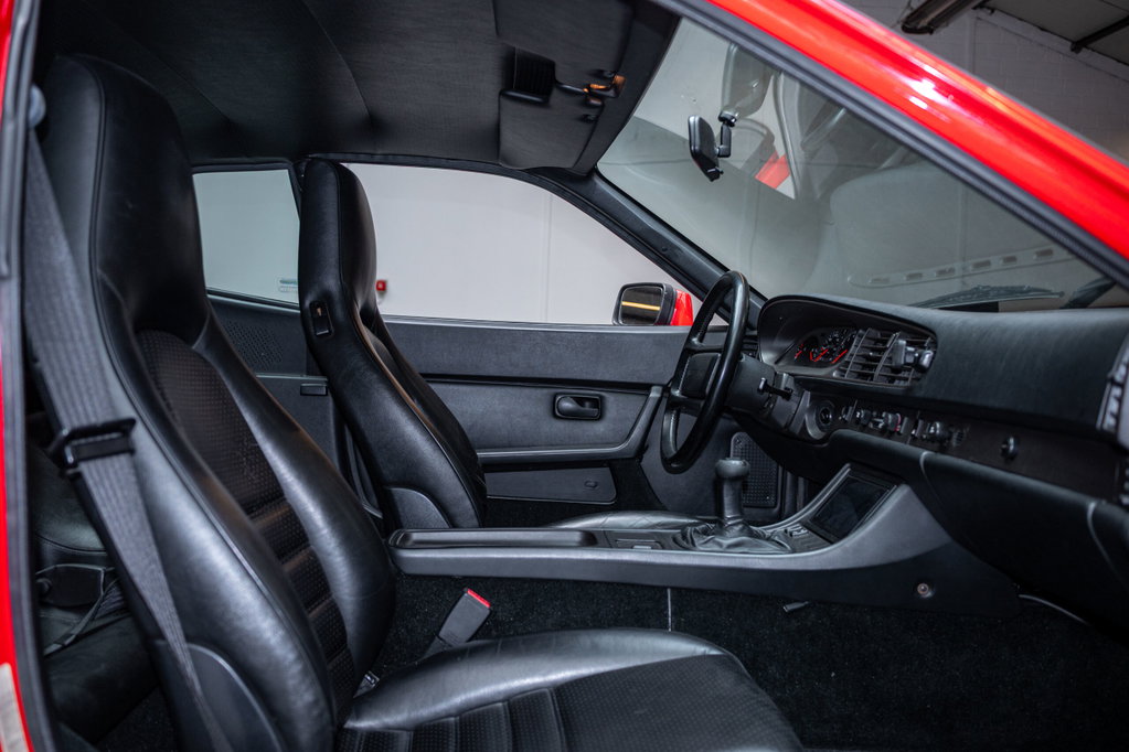Porsche 944 Coupé