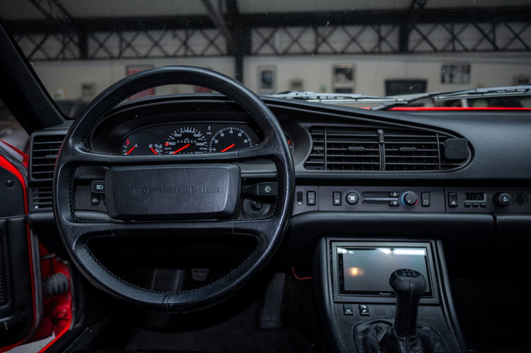 Porsche 944 Coupé