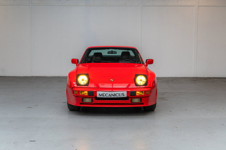 Porsche 944 Coupé